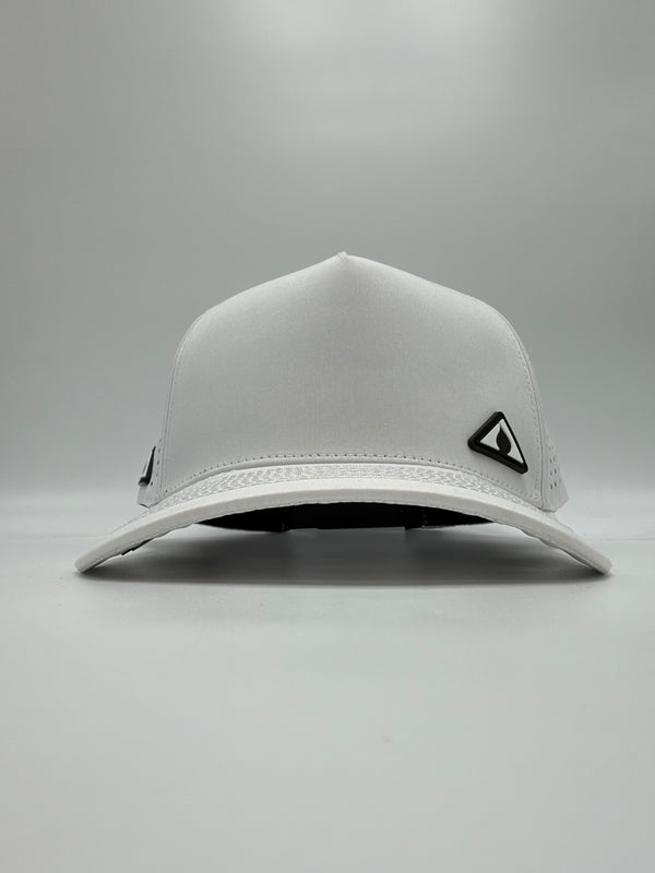 ZERO SEAM WHITE SALTTACTICAL PERFORMANCE SNAPBACK